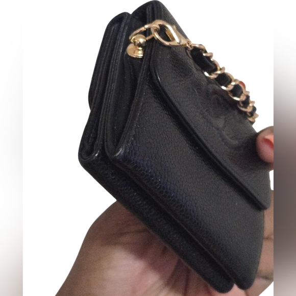 Chanel Black Bifold Caviar leather - Picture 13 of 16